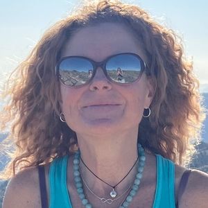 Meet your Posher, Kimberly